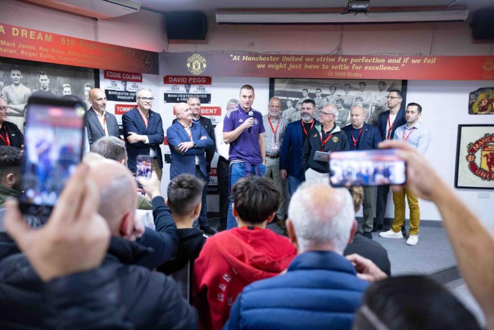Visit at the Local Supporters' Club